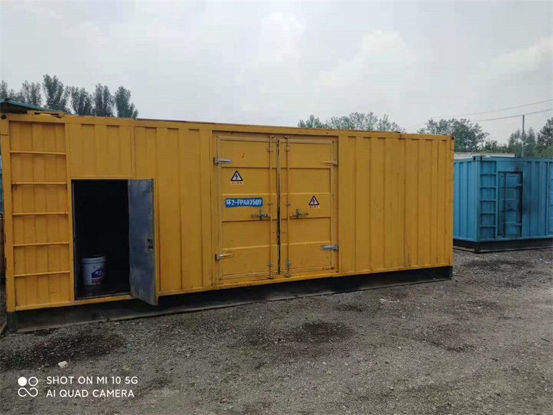 普宁200KW柴油发电机组需要配备什么型号的电缆线？