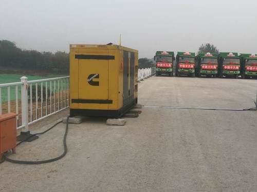 普宁电力系统的稳定性和设备兼容性如何影响发电机组的频率规格？