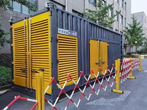 普宁如何使用转速表检查发动机的转速？