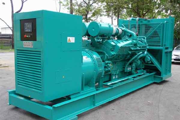 普宁柴油发电机组电压不稳定怎样维修？