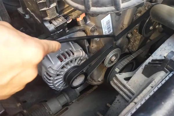 普宁转速传感器的工作原理是什么？